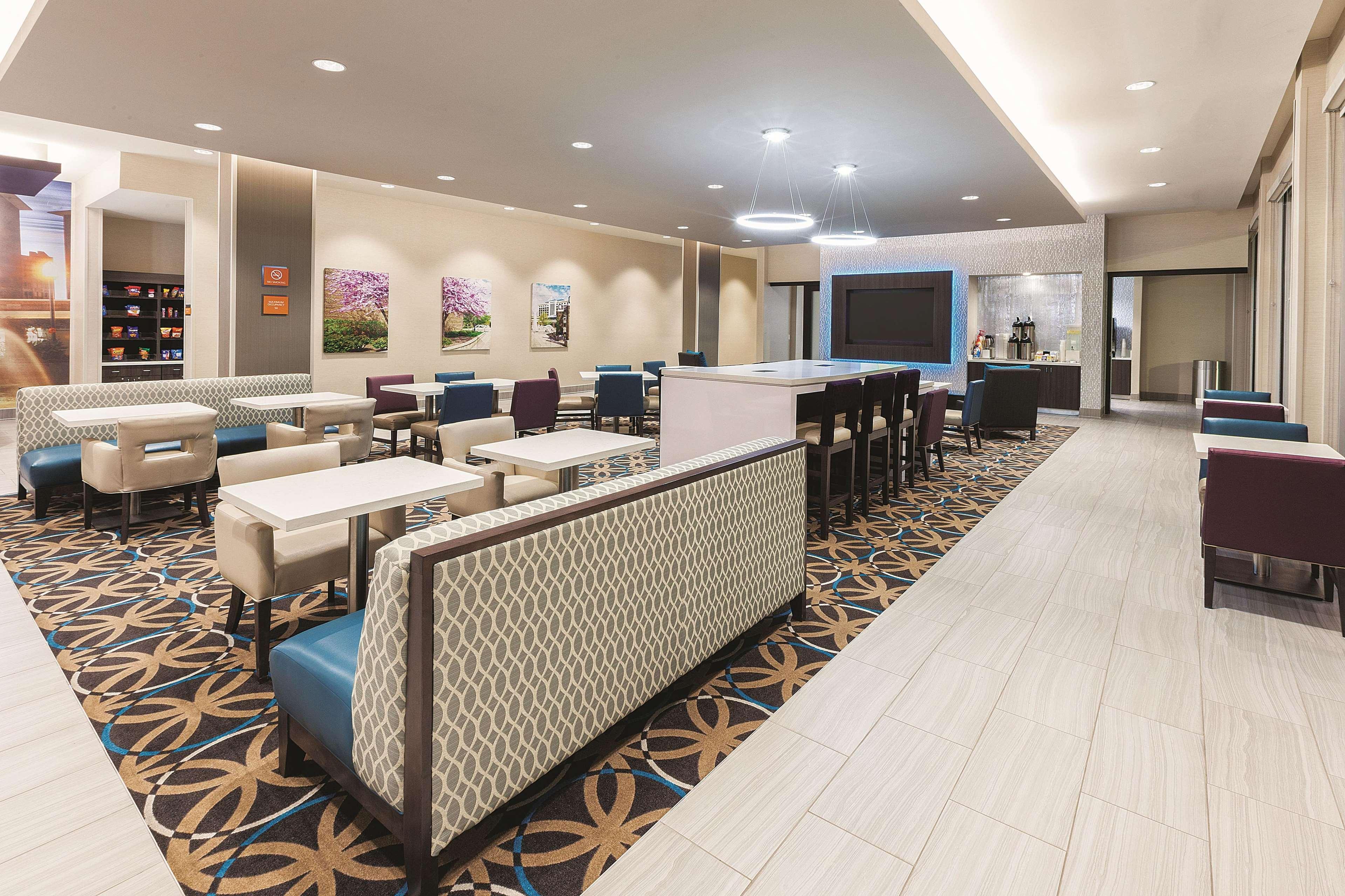 La Quinta By Wyndham Terre Haute Kültér fotó